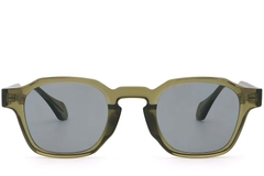 BS2503-0287_Green_Geometric_Plastic_Sunglasses_front