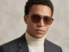 BS2503-0293_Grey_Aviator_Plastic_Sunglasses-tryon_male