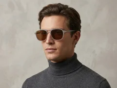 BS2503-0295_Grey_Aviator_Plastic_Sunglasses-tryon_male