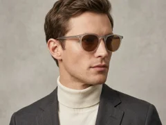 BS2503-0311_Grey_Oval_Plastic_Sunglasses-tryon_male
