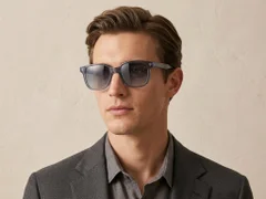BS2503-0318_Blue_Rectangular_Plastic_Sunglasses-tryon_male