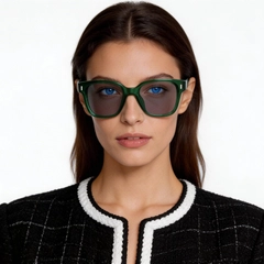 bs2503-0320_green_rectangular_plastic_sunglasses_model
