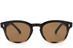 BS2503-0325_Tortoiseshell_Oval_Plastic_Sunglasses_front