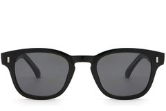 BS2503-0329_Black_Oval_Plastic_Sunglasses_front