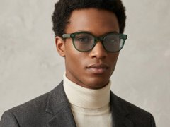 BS2503-0338_Green_Oval_Plastic_Sunglasses-tryon_male