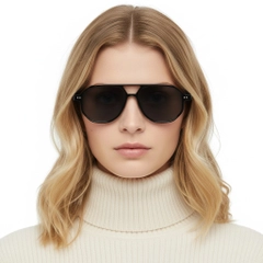 BS2503-0347_Black_Aviator_Plastic_Sunglasses_model