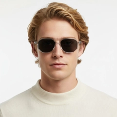 BS2503-0352_Transparent_Aviator_Plastic_Sunglasses_model