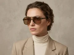 BS2503-0355_Brown_Aviator_Plastic_Sunglasses-tryon_female