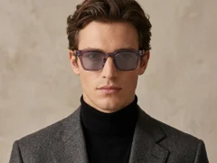 BS2503-0367_Purple_Rectangular_Plastic_Sunglasses-tryon_male