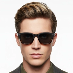 BS2503-0371_Tortoiseshell_Rectangular_Plastic_Sunglasses_model