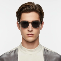BS2503-0378_Grey_Oval_Plastic_Sunglasses_model
