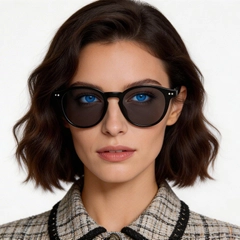 bs2503-0381_black_oval_plastic_sunglasses_model