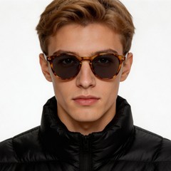 bs2503-0383_tortoiseshell_oval_plastic_sunglasses_model