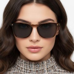 bs2503-0403_tortoiseshell_rectangular_plastic_sunglasses_model