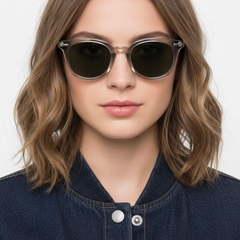 bs2503-0412_grey_oval_plastic_sunglasses_model