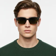 BS2503-0419_Tortoiseshell_Rectangular_Plastic_Sunglasses_model