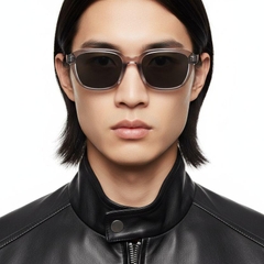 bs2503-0436_grey_rectangular_plastic_sunglasses_model