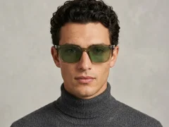 BS2503-0443_Green_Rectangular_Plastic_Sunglasses-tryon_male