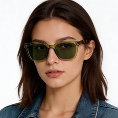 bs2503-0443_green_rectangular_plastic_sunglasses_model