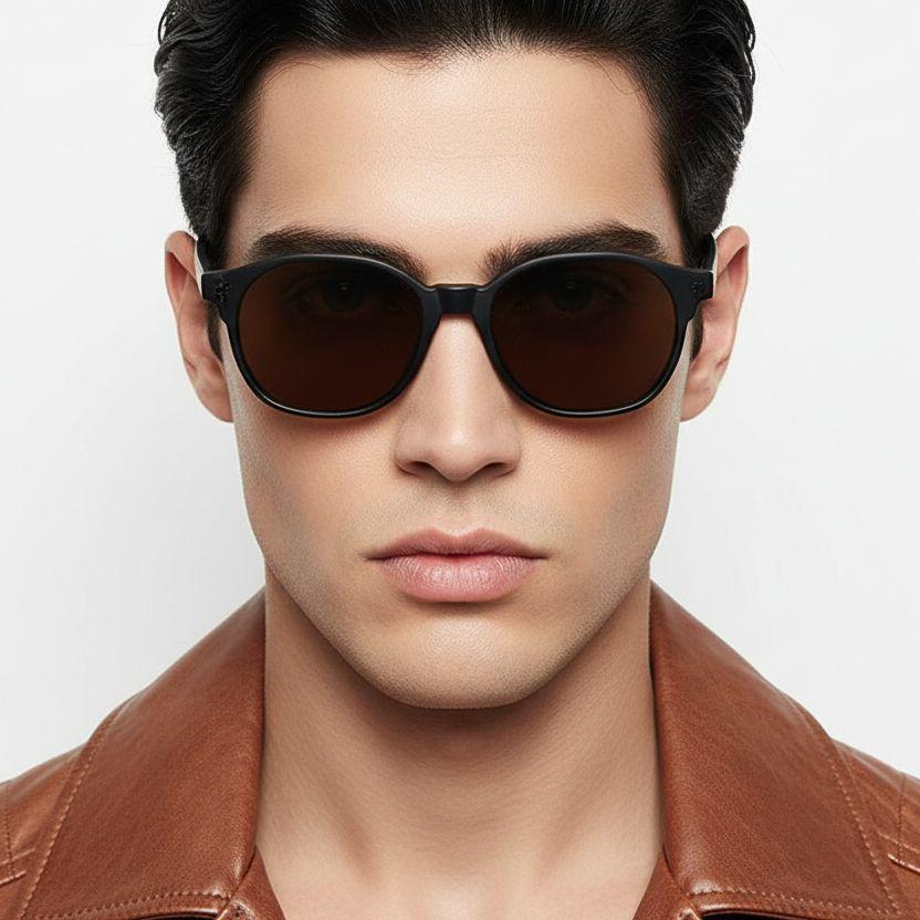 bs2503-0446_black_geometric_plastic_sunglasses_model