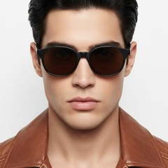 bs2503-0446_black_geometric_plastic_sunglasses_model
