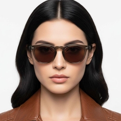 bs2503-0464_brown_oval_plastic_sunglasses_model