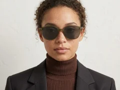 BS2503-0489_Green_Oval_Plastic_Sunglasses-tryon_female