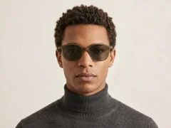 BS2503-0489_Green_Oval_Plastic_Sunglasses-tryon_male