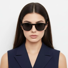 bs2503-0503_black_oval_plastic_sunglasses_model