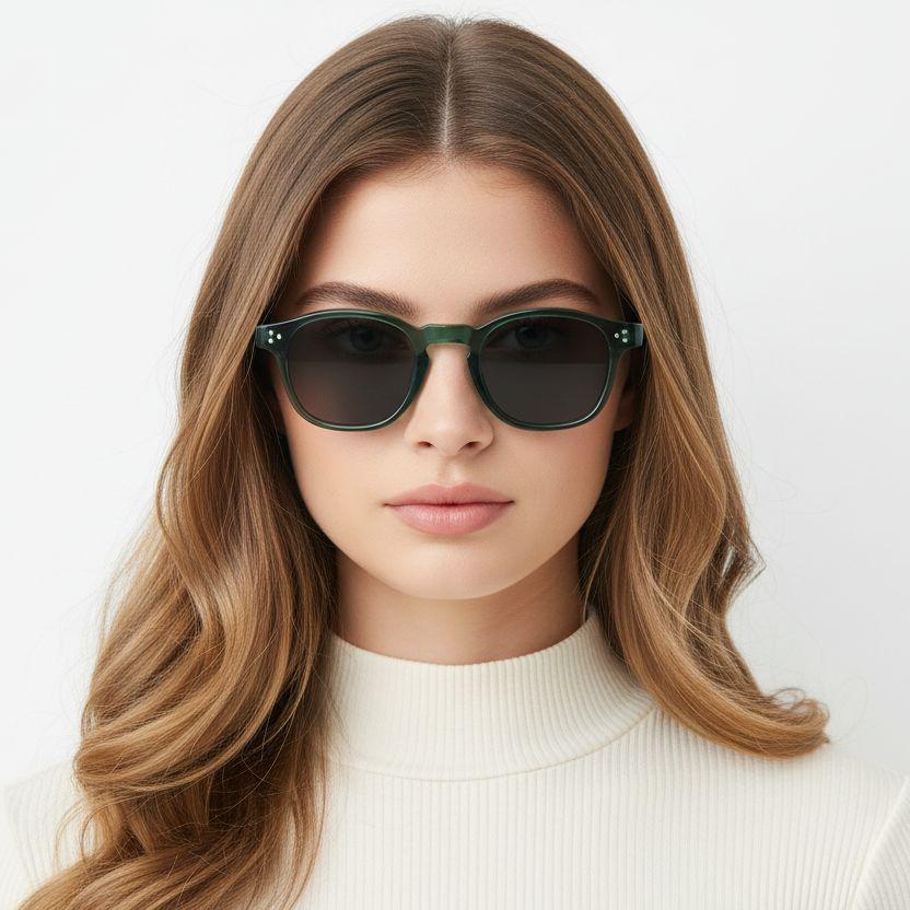 bs2503-0508_green_oval_plastic_sunglasses_model