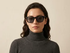 BS2503-0509_Black_Rectangular_Plastic_Sunglasses-tryon_female
