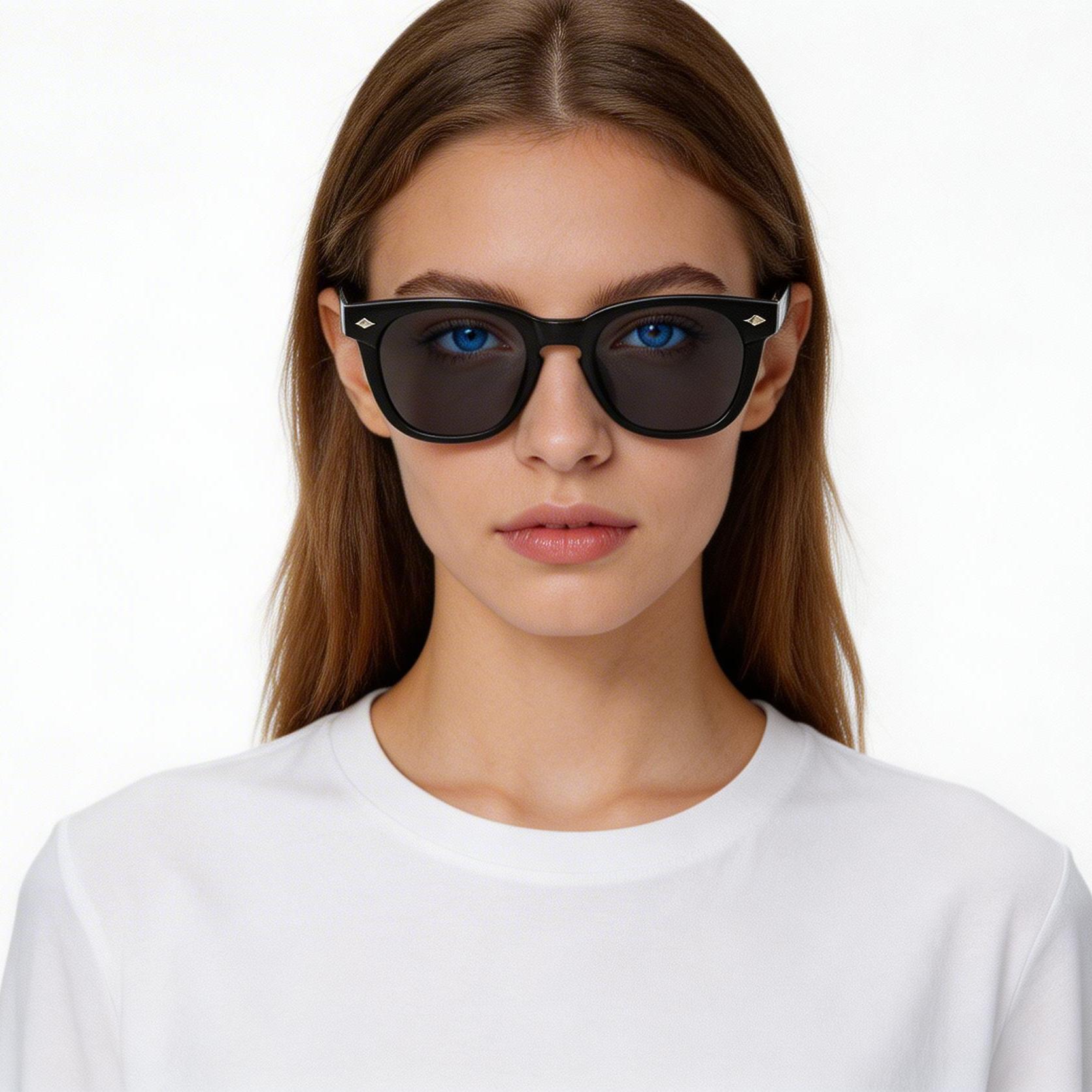 bs2503-0509_black_rectangular_plastic_sunglasses_model