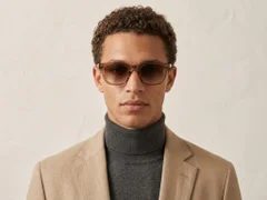 BS2503-0512_Brown_Rectangular_Plastic_Sunglasses-tryon_male