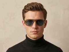 BS2513-0014_Brown_Aviator_Plastic_Sunglasses-tryon_male