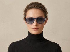 BS2513-0015_Blue_Aviator_Plastic_Sunglasses-tryon_female