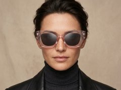BS2607-0021_Pink_Butterfly_Acetate_Sunglasses-tryon_female