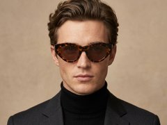 BS2607-0075_Tortoiseshell_Butterfly_Acetate_Sunglasses-tryon_male