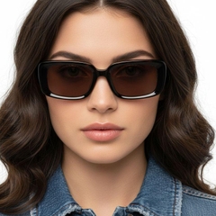 bs2607-0363_tortoiseshell_butterfly_acetate_sunglasses_model