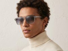 BS2607-0372_Grey_Aviator_Acetate_sunglasses_corner-tryon_male