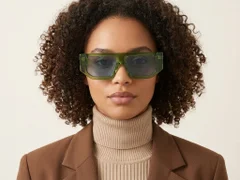 BS2607-0377_Green_Aviator_Acetate_sunglasses_corner-tryon_female