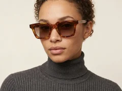 BS2607-0382_Brown_Rectangular_Acetate_sunglasses_corner-tryon_female