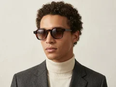 BS2607-0394_Red_Rectangular_Acetate_sunglasses_corner-tryon_male