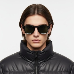 bs2607-0395_grey_rectangular_acetate_sunglasses_model