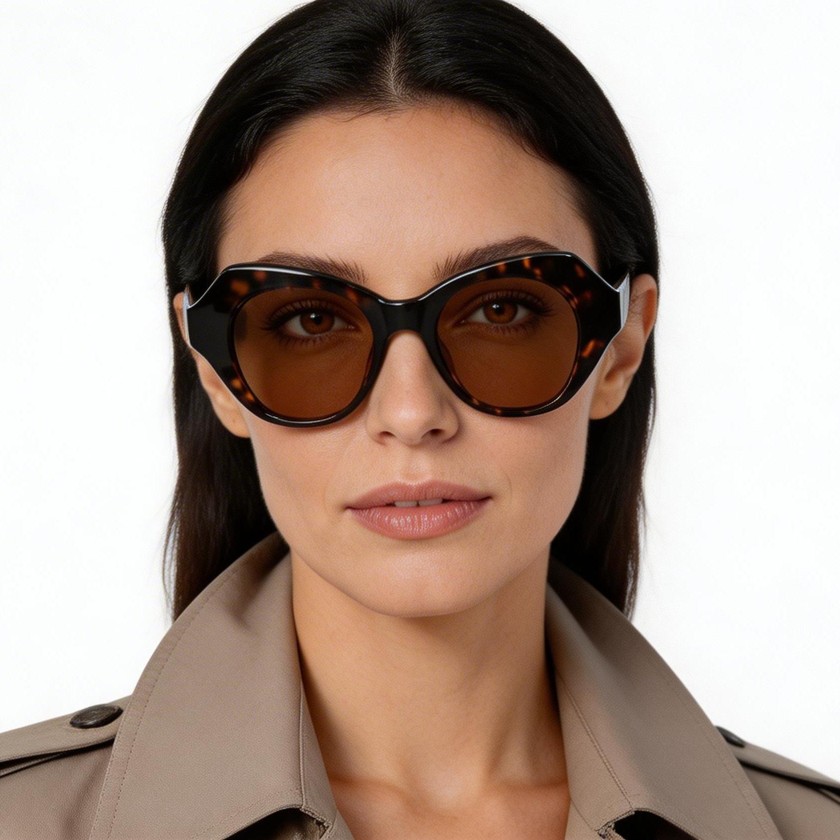 bs2607-0407_tortoiseshell_oval_acetate_sunglasses_model