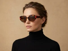 BS2607-0412_Tortoiseshell_Butterfly_Acetate_sunglasses-tryon_female