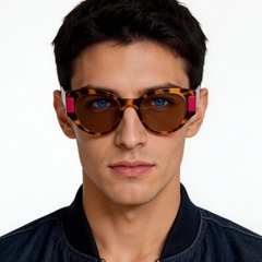 bs2607-0412_tortoiseshell_butterfly_acetate_sunglasses_model