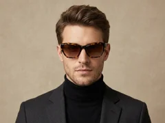 BS2607-0414_Tortoiseshell_Butterfly_Acetate_sunglasses-tryon_male