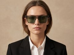 BS2607-0425_Grey_Rectangular_Acetate_sunglasses-tryon_female