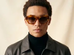 BS2607-0427_Tortoiseshell_Geometric_Acetate_sunglasses-tryon_male