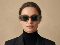 BS2607-0511_Grey_Butterfly_Acetate_sunglasses-tryon_female